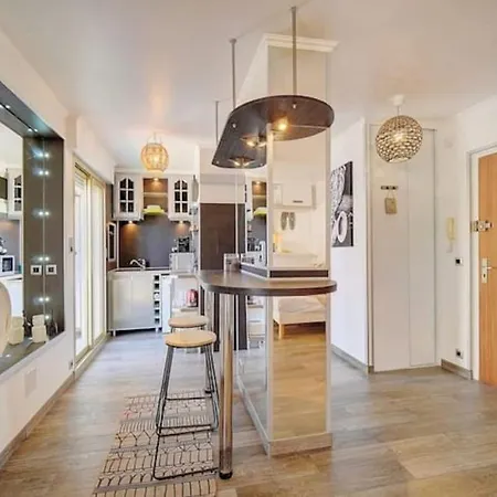 Beautiful 28m2 With Balcony Lägenhet Cannes