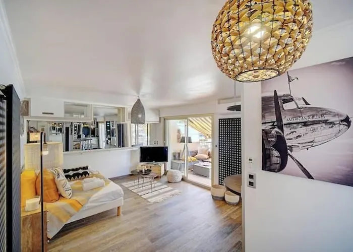 Beautiful 28m2 With Balcony * Cannes